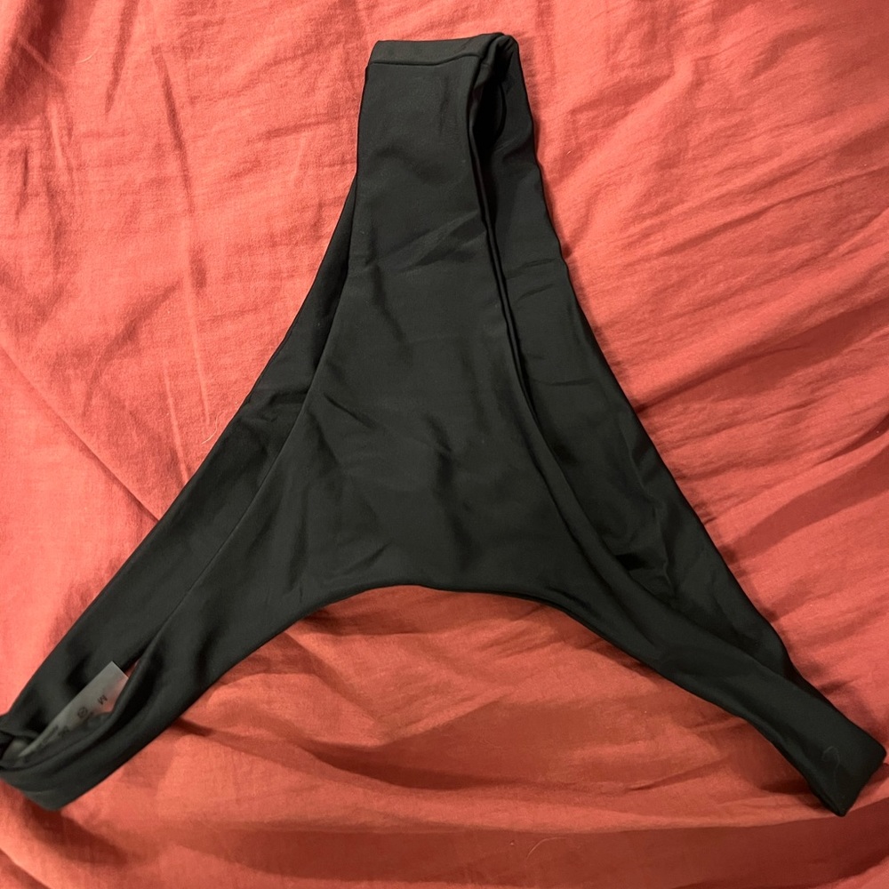 Highcut bikini bottom black